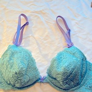 Victoria's Secret 36B  Lace Bra Aqua/Purple